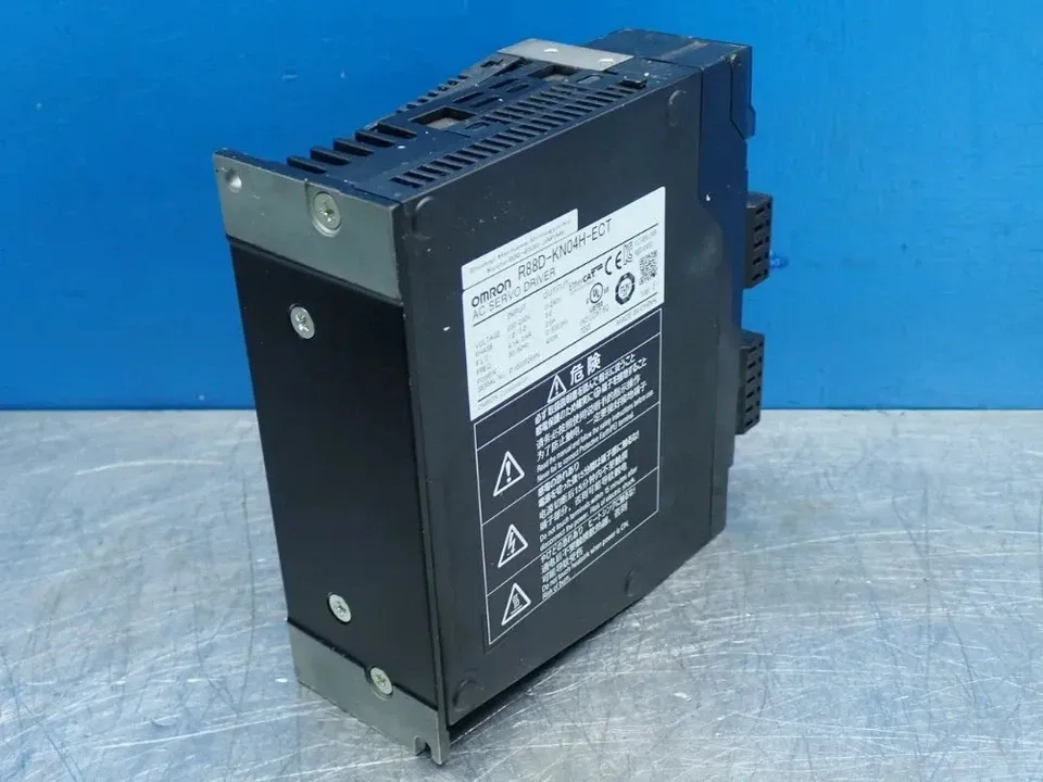 OMRON R88D-KN04H-ECT G5-SERIES MOTION CONTROL FUNCTION SERVO DRIVE UNIT 122