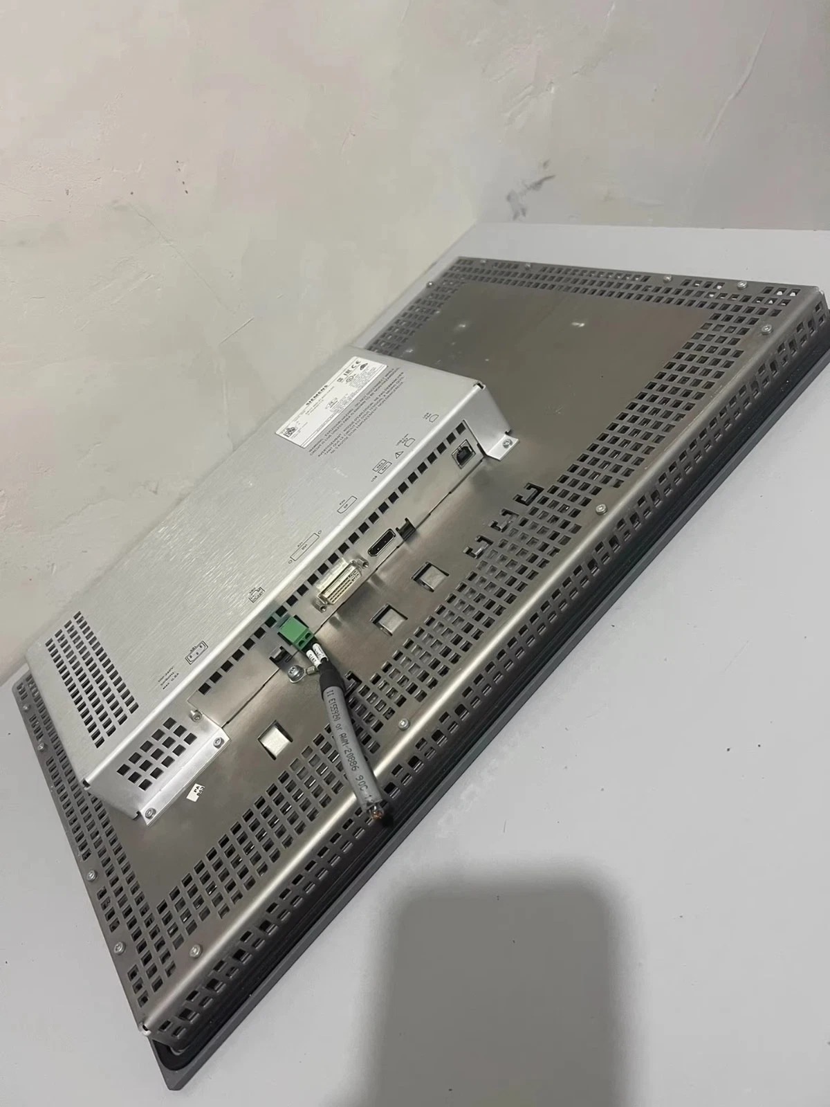 Siemens 6AV7882-0CB20-6BA0 | Panel PC 
