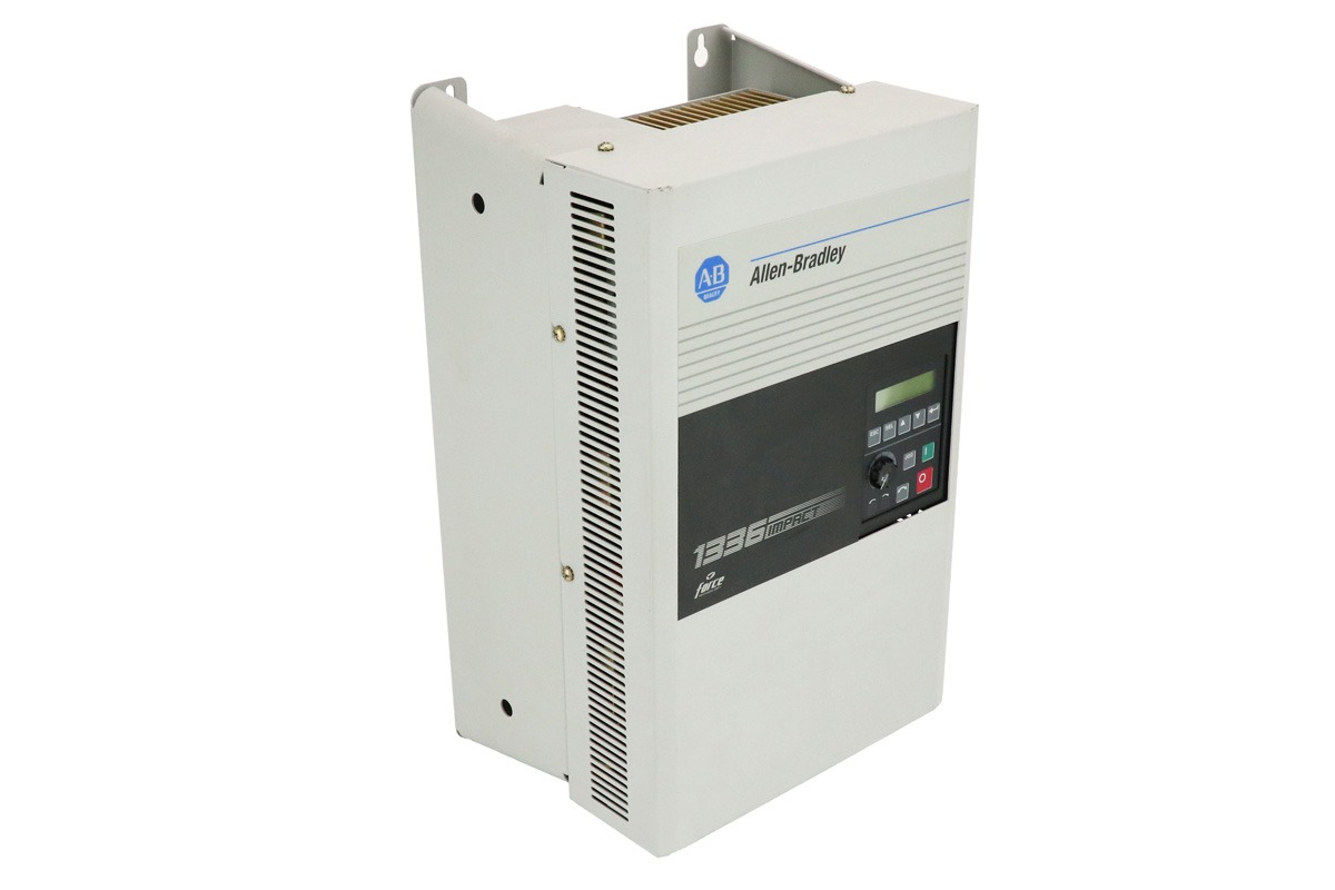 Allen-Bradley 1336E-B015-AE-EN 1336 PLUS II AC Drive, 15 HP Variable Frequency Drive