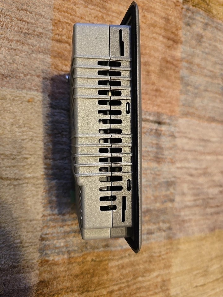 Beijer Mitsubishi E1071 Type 06015A HMI Operator Panel