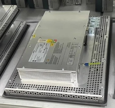 Siemens SIMATIC Panel PC 677B 6AV7875-0BC20-1AC0