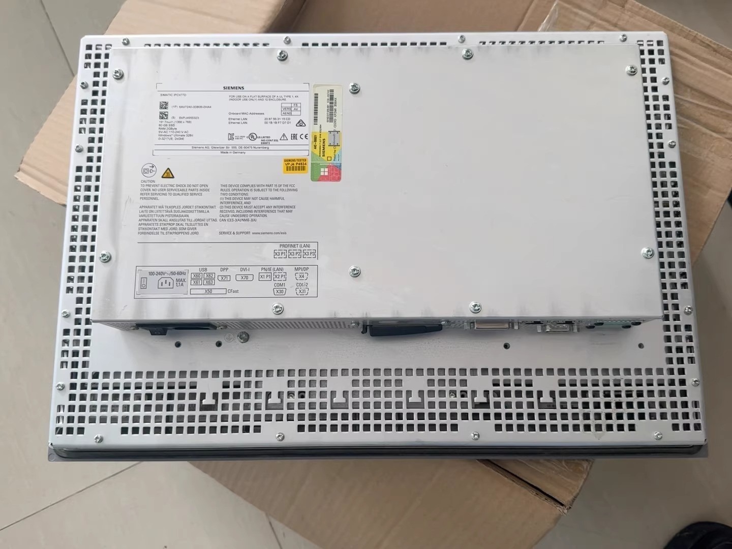 Siemens 6AV7240-3DB06-0HA4 SIMATIC HMI Panel