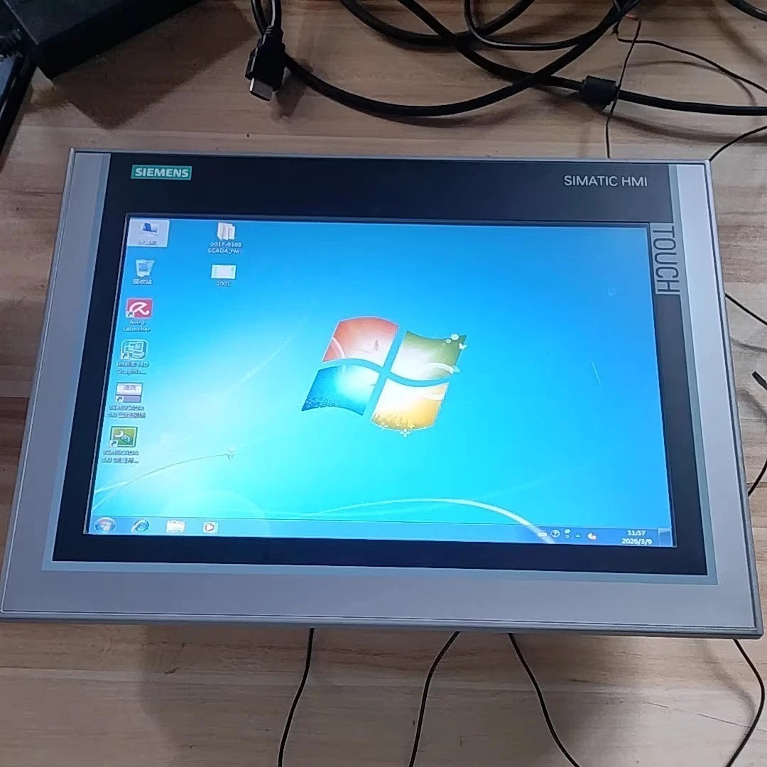 Siemens 6AV7882-0CB20-6CA0 SIMATIC Panel PC Industrial HMI Operator Panel