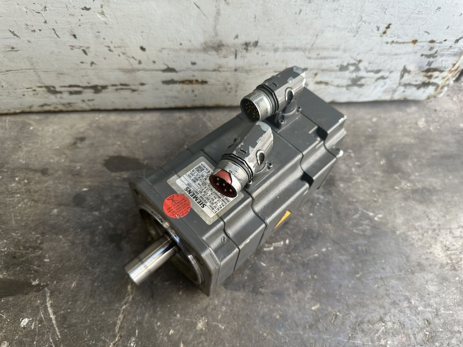 Siemens 1FK7040-5AK71-1EH3 SIMOTICS S Servo Motor