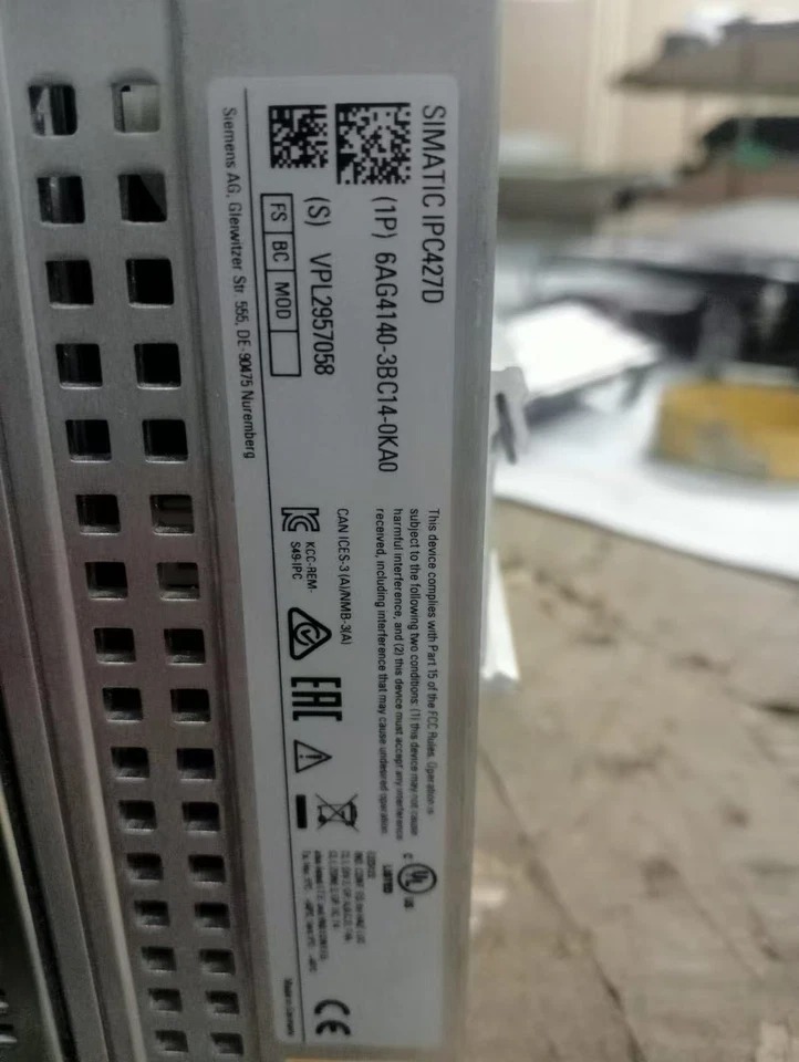 Siemens 6AG4140-3BC14-0KA0 SIMATIC IPC647D Industrial PC