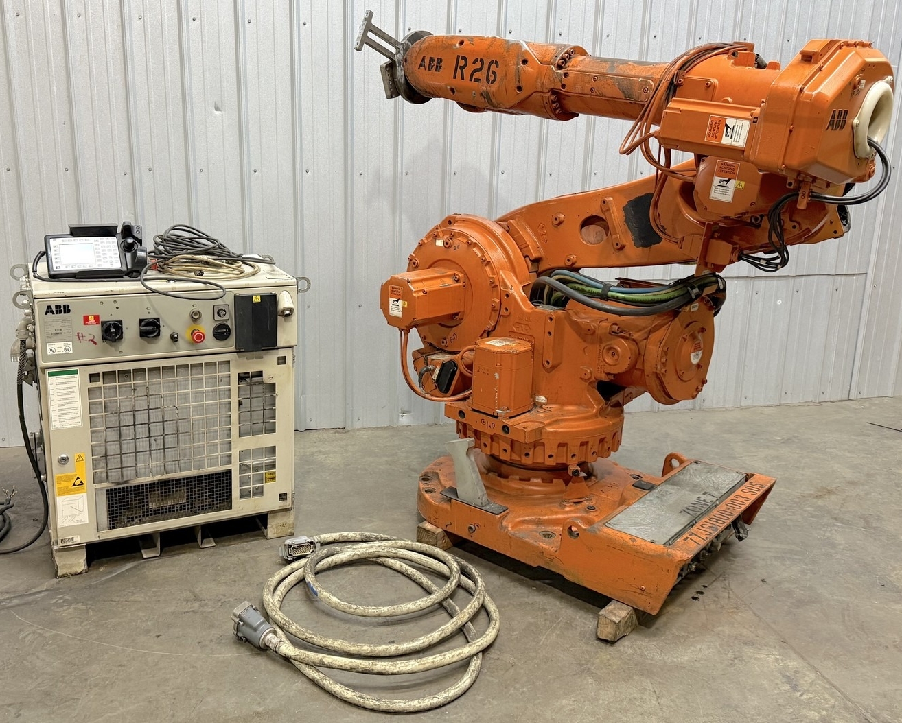 ABB IRB 6600-225/2.55 Robot with M2000 Control 225 Payload 2.55m Reach